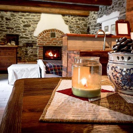 Chalet In Pietra E Legno Con Caminetto Inverso Pinasca Dış mekan fotoğraf